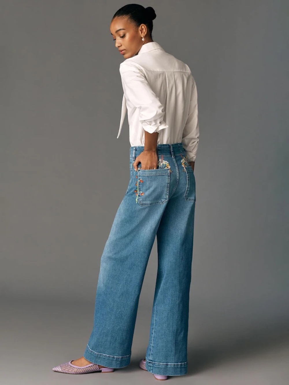 🌸DARLING Maeve Light Blue Denim Jeans with Multicolor Floral Embroidery - Picture 3 of 15